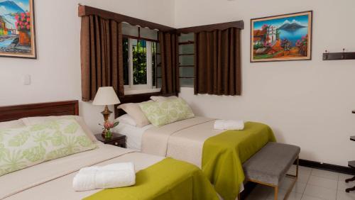 Flores Hotel | AMINA Inn