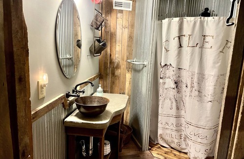 Millersburg Hotel | Amish Country Comfort
