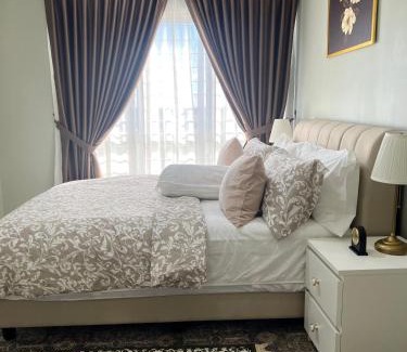 Kampung Rawa Apartment | Amliza homestay