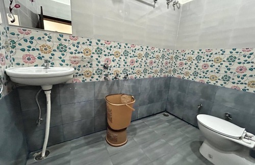 Raipur Hotel | Amma Rooms and Dormitory