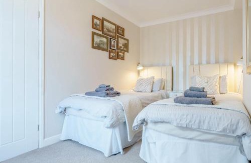 Whitby House | Ammonite House