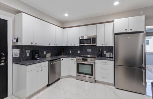 Ventnor City Apartment | Ammos Luxury Living- Naxos Suite