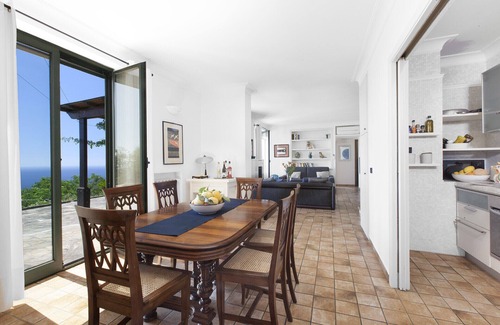 Sant'Agata sui Due Golfi Villa | AMORE RENTALS - Villa dei Galli with Private Pool, Sea View, Garden, Parking and Air Conditioning