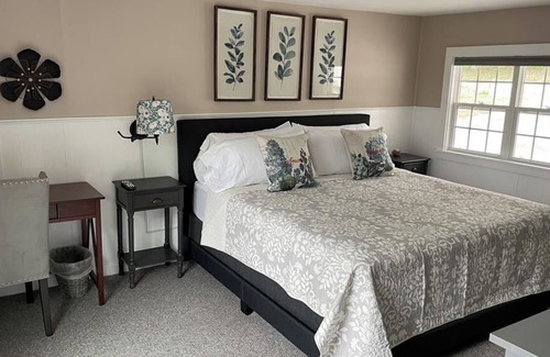 Bridgton Hotel | Amore on the Lake