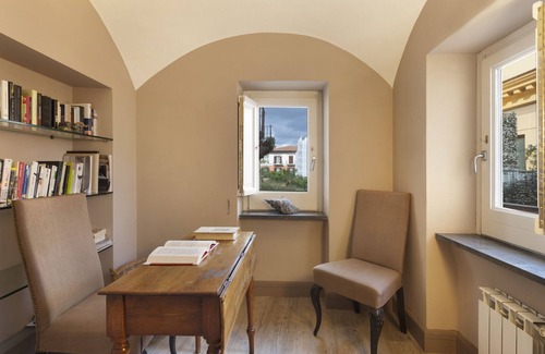 Sorrento City Centre Apartment | AMORE RENTALS - Maison De Charme with Terraces
