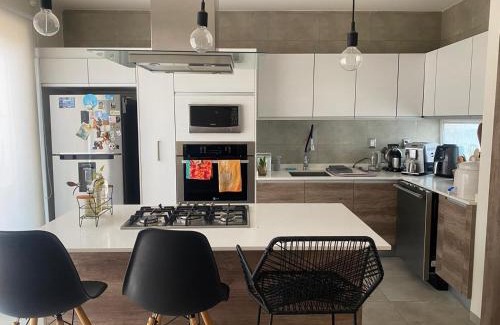 San Luis Potosi House | Amplia habitación, baño privado