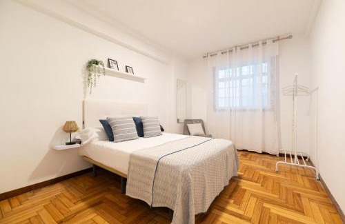 O Perpetuo Socorro Apartment | Amplia Vivienda con Garaje