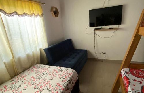 Suramericana Apartment | AMPLIO APARTAMENTO AMOBLADO SECTOR LAURELES-ESTADIO Paris