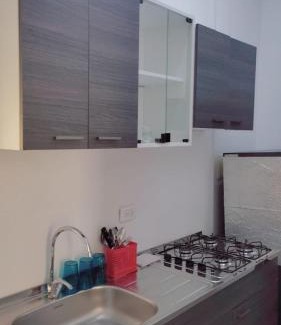 Suramericana Apartment | AMPLIO APARTAMENTO AMOBLADO SECTOR LAURELES-ESTADIO Paris
