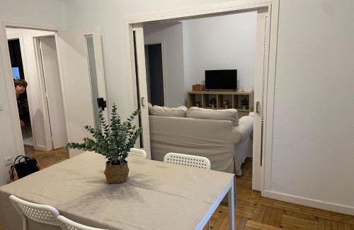 Gijon-Este Apartment | Amplio apartamento en La Arena, 4 hab