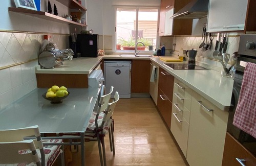 Carboneras Condo | Amplio Piso a 150m. de la Playa. Ideal Para Familias