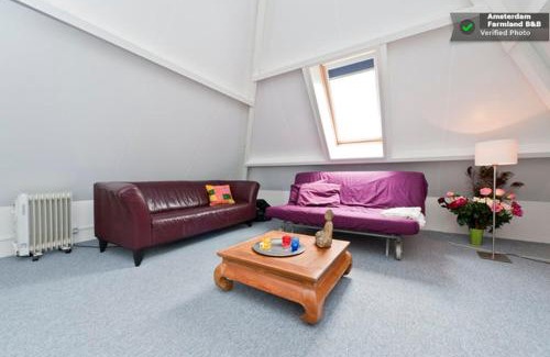 Waterland Bed & Breakfast | Amsterdam Farmland