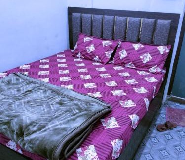 Ujjain Apartment | Amul home stay