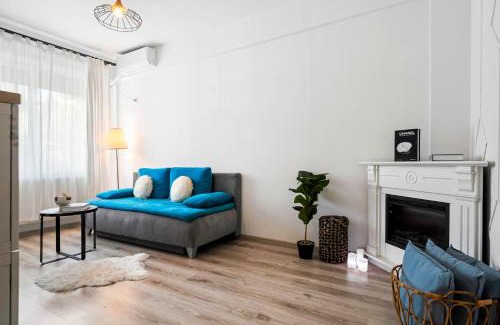 Sector 4 Apartment | Amurg Bliss