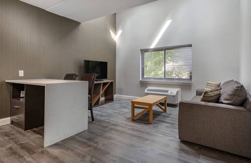 Somerset Hotel | Amwell Suites Somerset Bridgewater