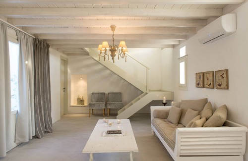 Votsi Villa | An Absolute Dream! Big villa with private pool, only 5 minutes from the beach!
