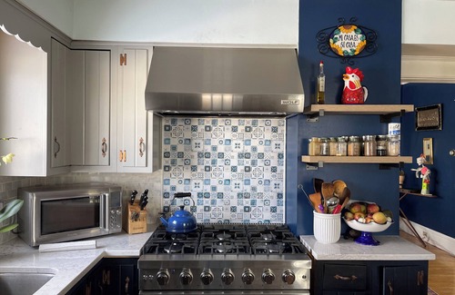 South End House | An antique, hundred year old colonial house with beautiful architectural details
