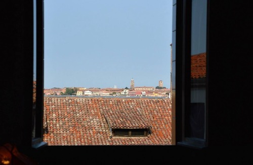 Cannaregio Apartment | An elegant apartment in the city center.