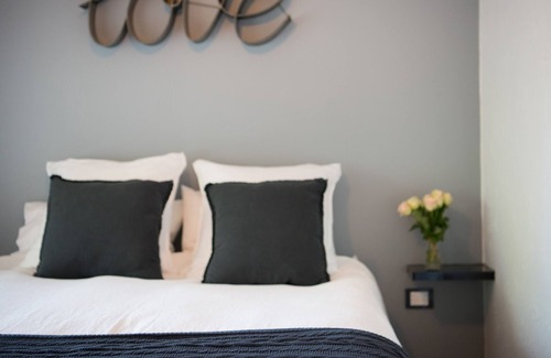 Bowral Cottage | An enchanting cottage superbly designed to meet every guests wishes