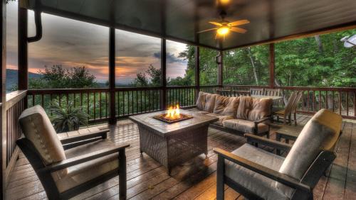 Morganton House | An Owl's Perch