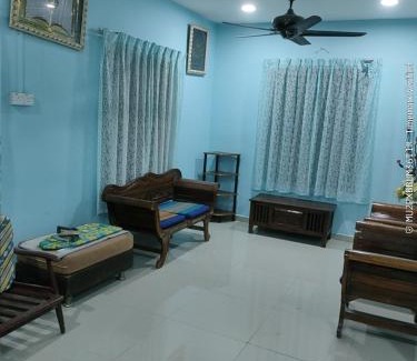 Hulu Langat Ski Chalet | ANA Homestay