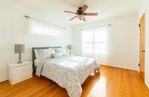 Northwest Anaheim House | Anaheim Adventure Basecamp - Short Trip To Disneyland