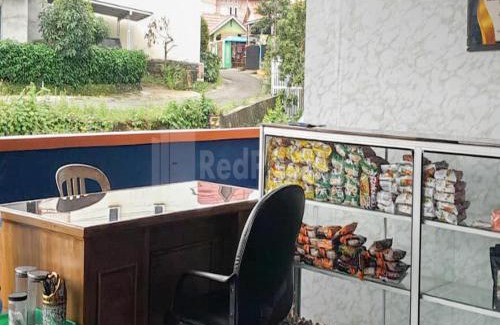 Pagar Alam Hotel | Anaqi Homestay Mitra RedDoorz