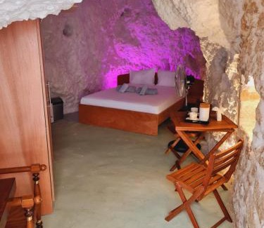 Heraklion Cabin | Anassa 8 Real Cave