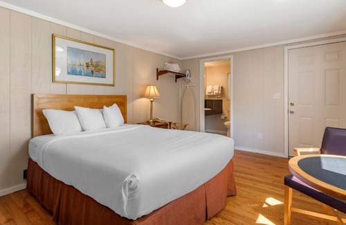 Ogunquit - Wells Hotel | Anchor Inn and Cottages Wells-Ogunquit