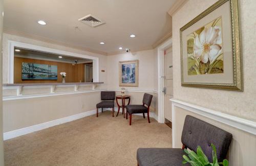 Portsmouth Hotel | Anchorage Inn and Suites