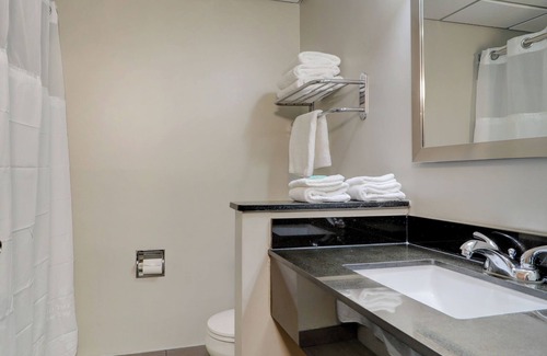 Portsmouth Hotel | Anchorage Inns And Suites