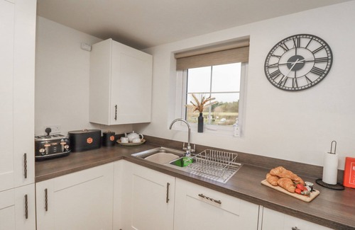 Ruswarp Cottage | ANCHORS AWAY, family friendly in Whitby