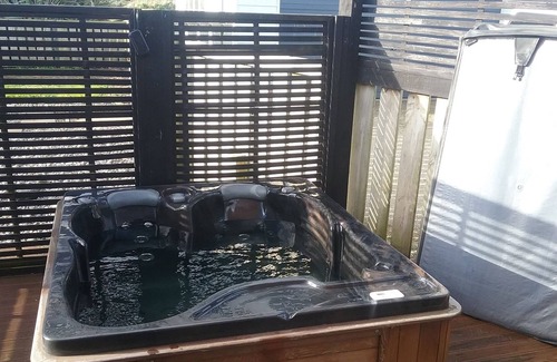 Waverley House | Anchors South - Waipipi Beach