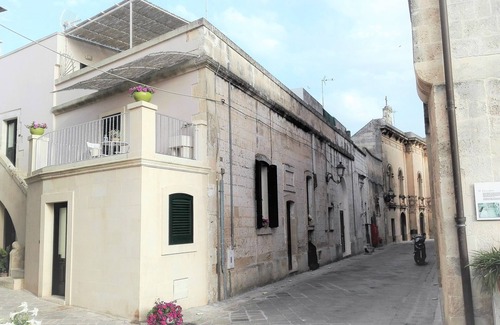 Lecce House | Ancient residence with terrace and all comfort just few minutes from the beaches