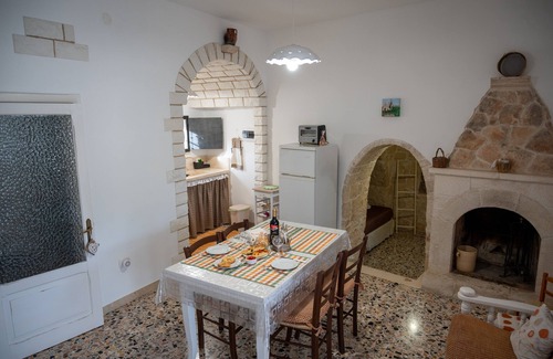 Martina Franca House | Ancient trullo overlooking the Itria Valley