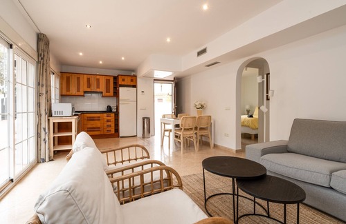 Marbella House | Andasol A1 - Charming beachside house in Costabella