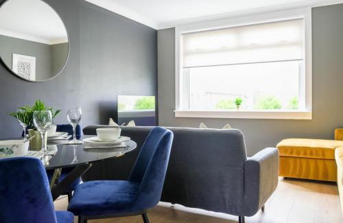 Bathgate House | Andrew House