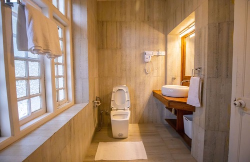 Diyathalawa Hotel | ANDRIYALA