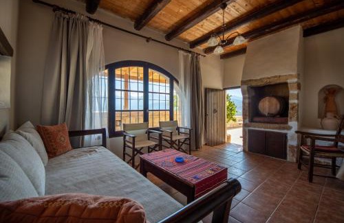 Katochori Villa | Anemole Traditional Cretan Villa
