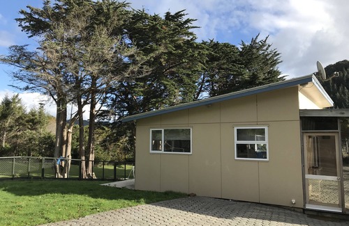 Lower Hutt Apartment | Angie's Rural Retreat