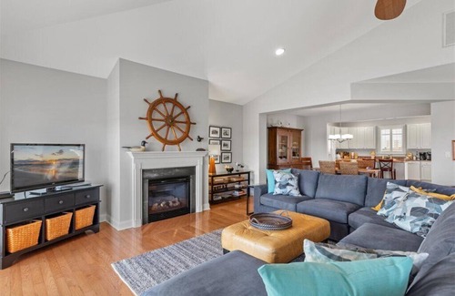 West Ocean City House | Angler's Dream-LUXURY WATER VIEW BEACH HOUSE near Inlet and Sunset Marina