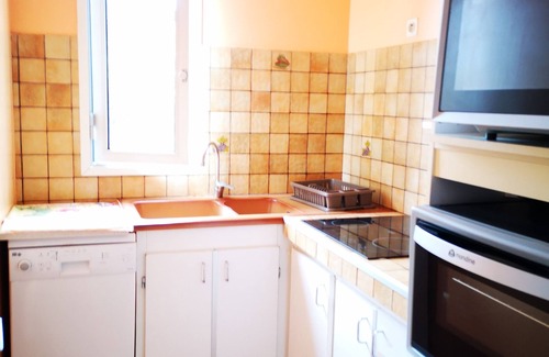 Anglet Apartment | ANGLET lim BIARRITZ T2 ds VILLA 4 P garden comfort WIFI rental Saturday Saturday