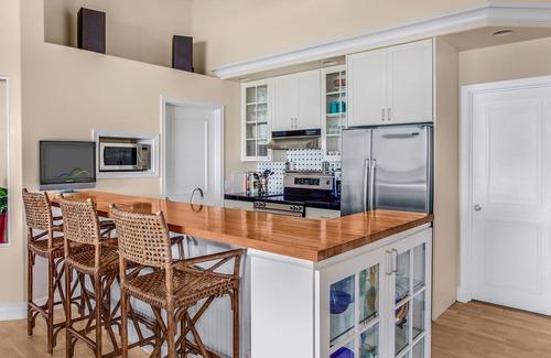 Kilauea House | Anini Beach House By Parrish Kauai - oceanfront on Anini Beach great for the fam