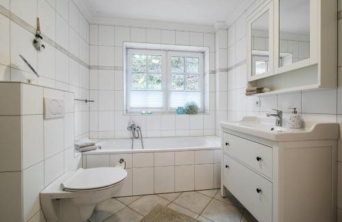Langballigholz Apartment | Ankerplatz - Fewo mit Garten, nur wenige Meter zum Strand