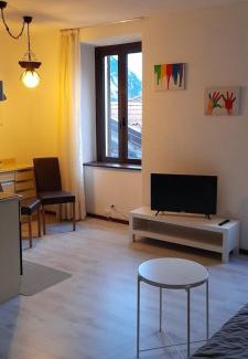 Campione d'Italia Apartment | Anna's Home