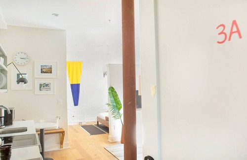 Yamacraw Village Apartment | Annabelle 3A - Historic Downtown, Fully Equipped