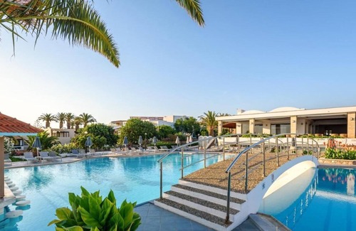 Malia House | Annabelle Beach Hotel Bungalow Standard All Inclusive