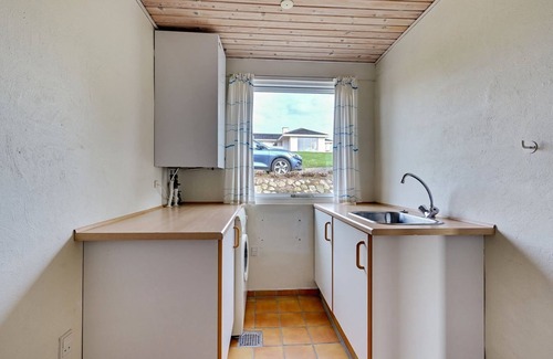 Bøjden House | "Annalia" - 50m from the sea by Interhome