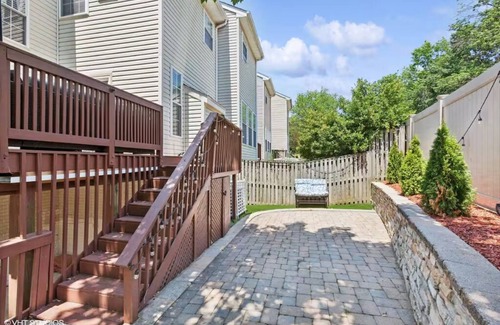 Cape Saint Claire House | Annapolis Baystone House