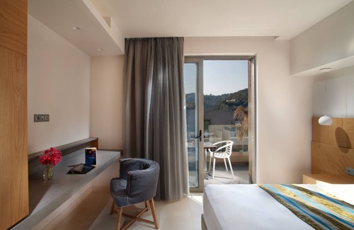 Georgioupolis Hotel | Annas House
